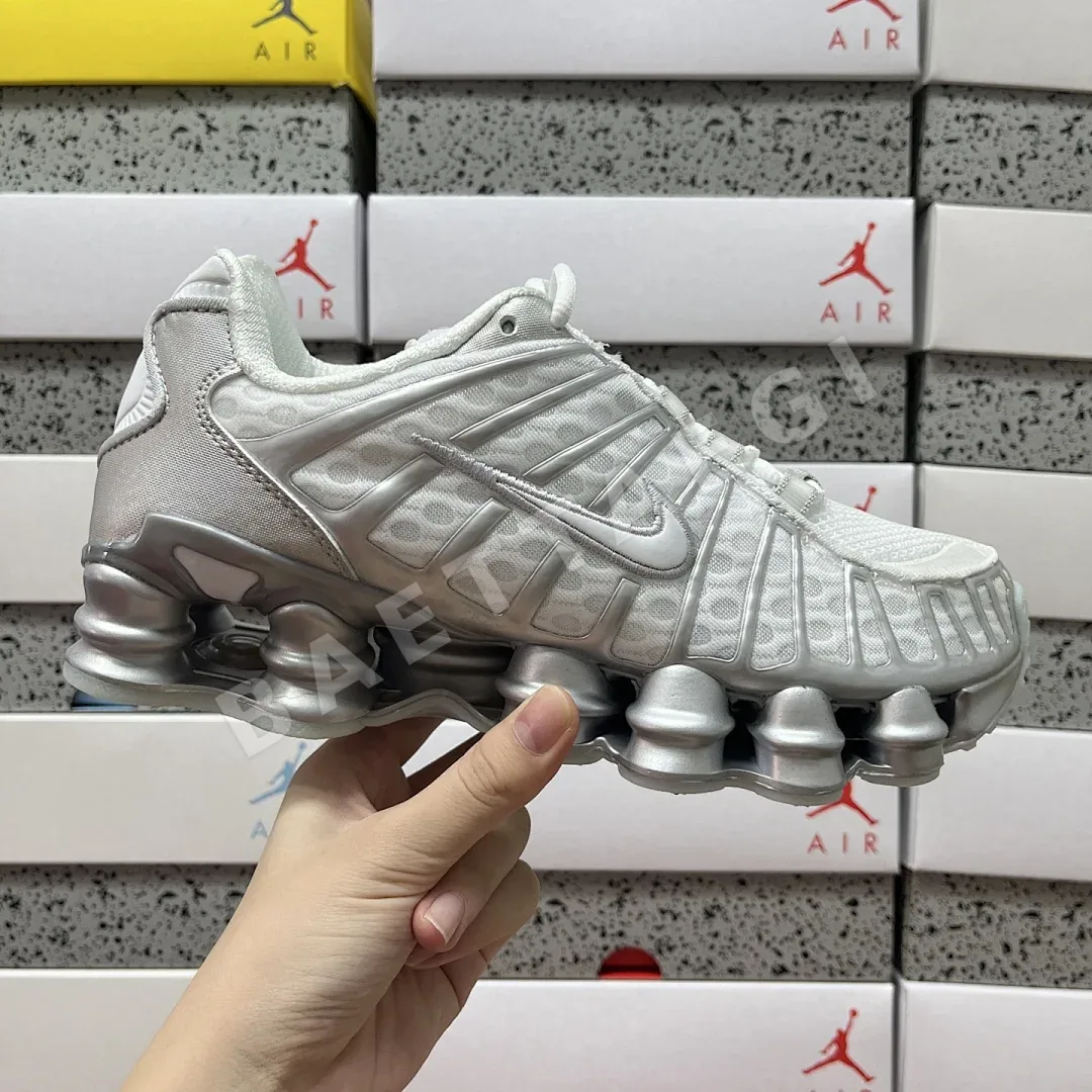 나이키 [WM] 샥스 TL AV3595-003 201131 Nike Shox TL 상세 이미지 7