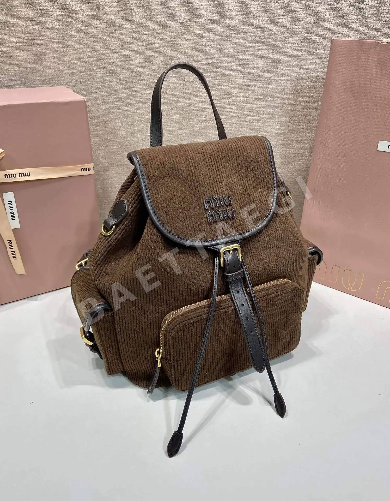 미우미우 코듀로이 백팩 5BZ042 상세 이미지 2