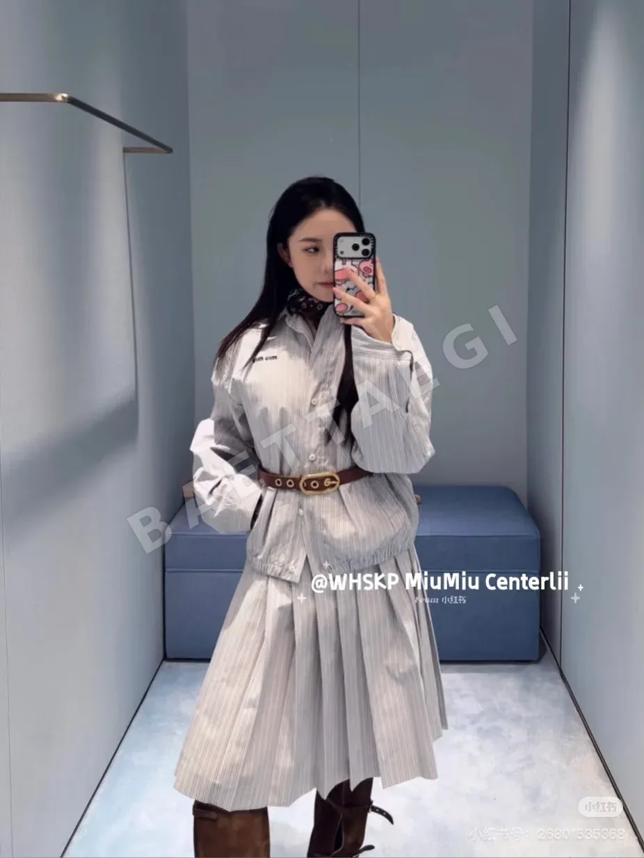 미우미우 스트라이프 카라 여성 자켓 상세 이미지 8
