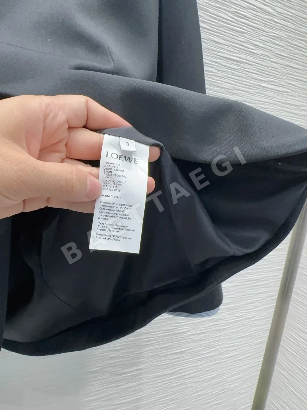로에베 심플 디자인한 여성 자켓 상세 이미지 10
