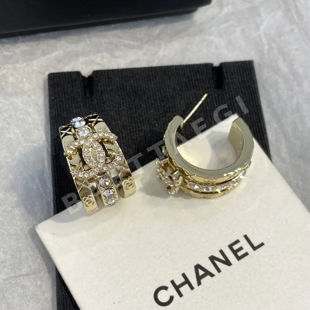 샤넬 더블 C 라인스톤 후프 귀걸이 158730