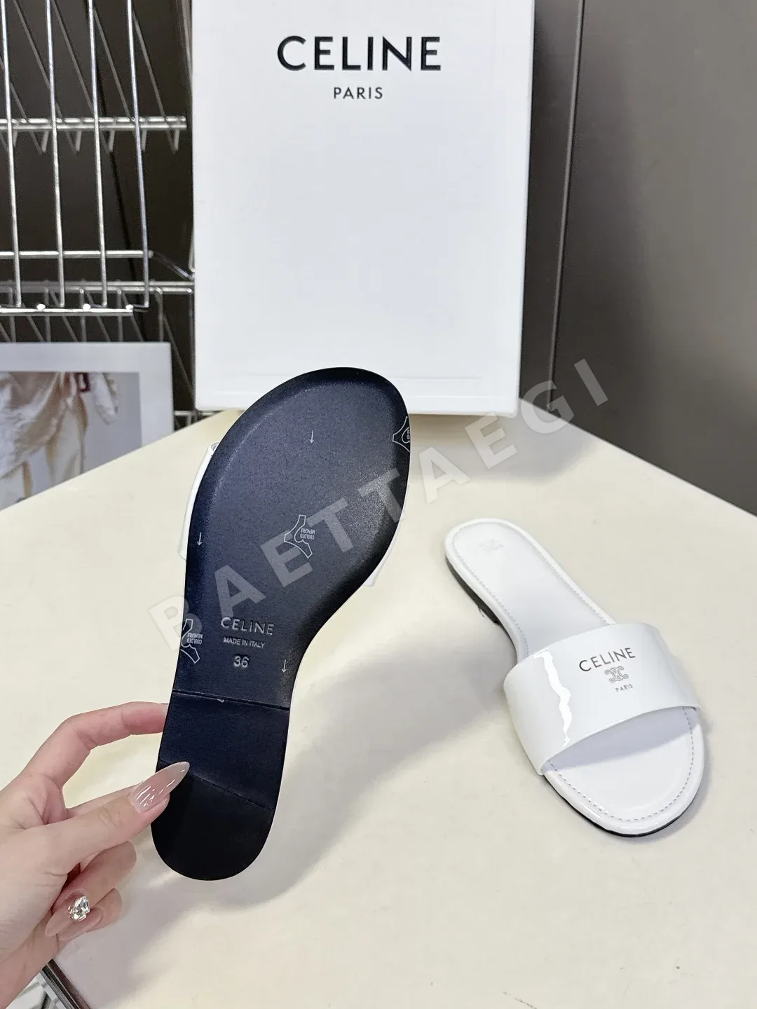 셀린느 개선문 스타일 샌들 상세 이미지 9