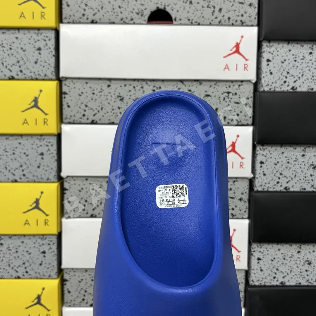 아디다스 [LW] 이지 슬라이드 ID4133 200621 Adidas Yeezy Slide Azure 상세 이미지 3