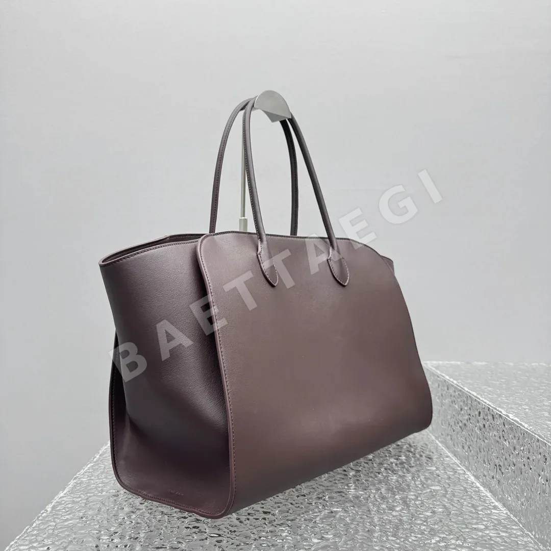 더로우 마를로 소프트 토트백 상세 이미지 2