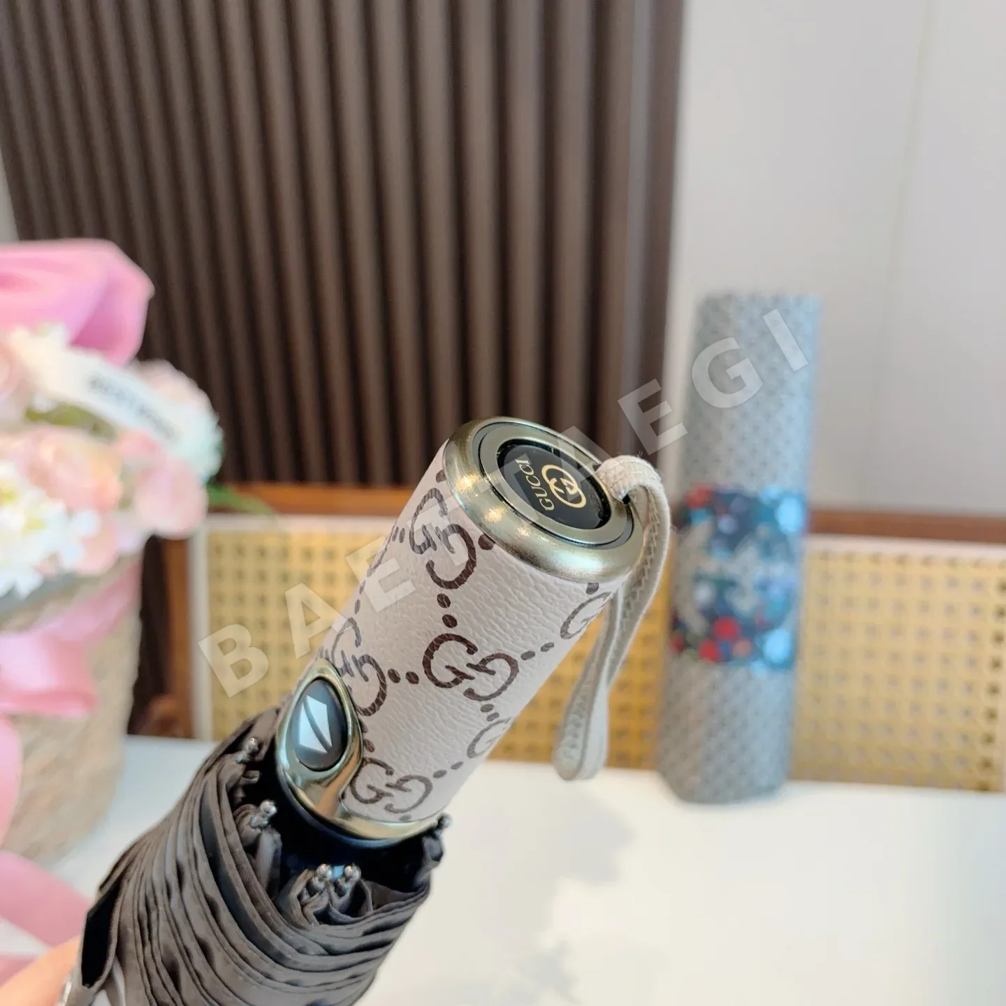 구찌 3단 자동 접이식 우산 상세 이미지 4