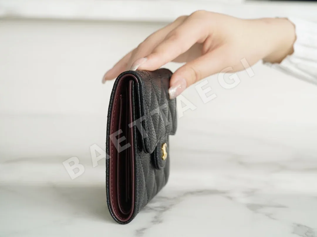 샤넬 비욘드 클래식 삼단 지갑 상세 이미지 3