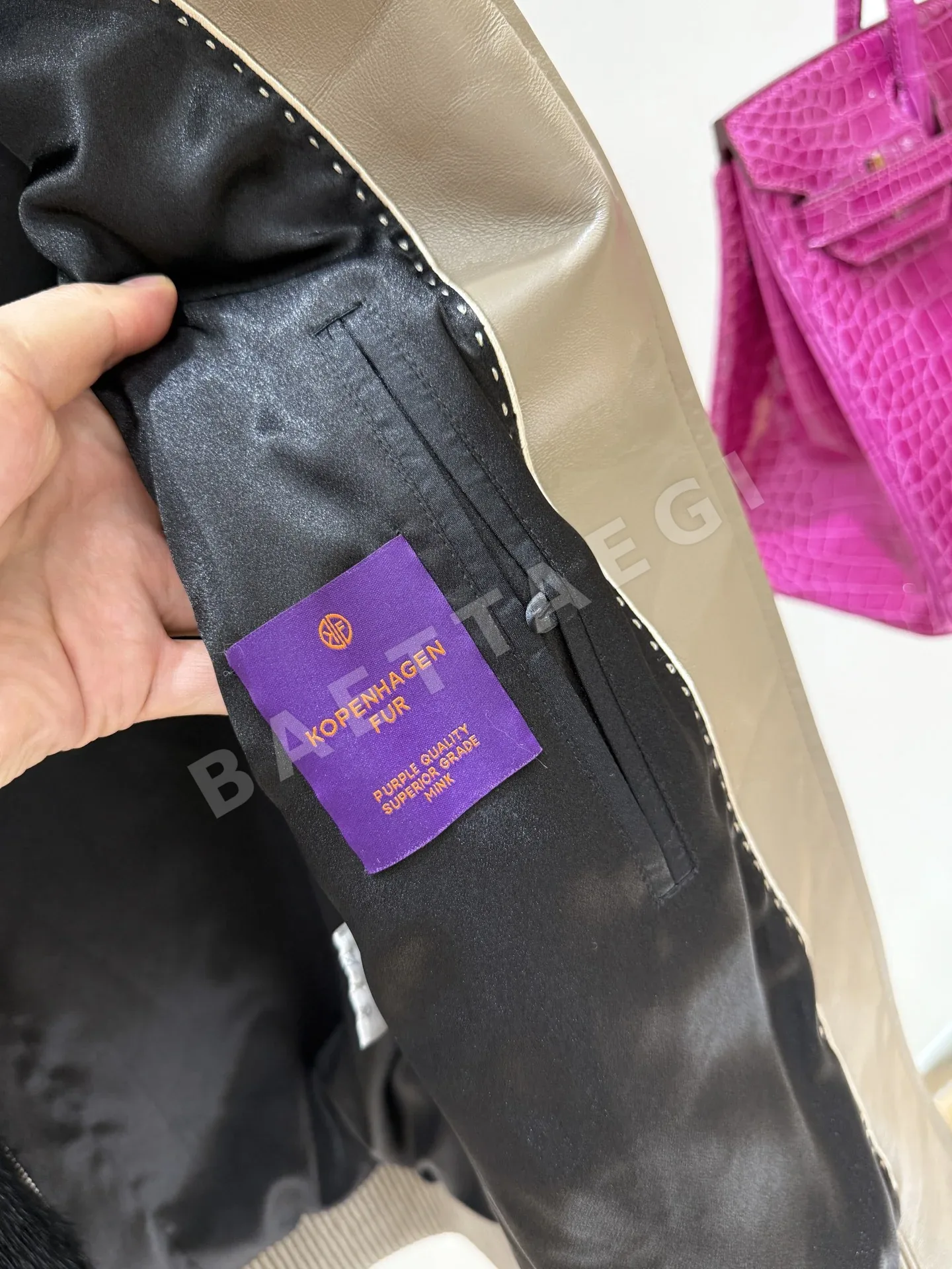 더로우 밍크 코트 여성 자켓 상세 이미지 6
