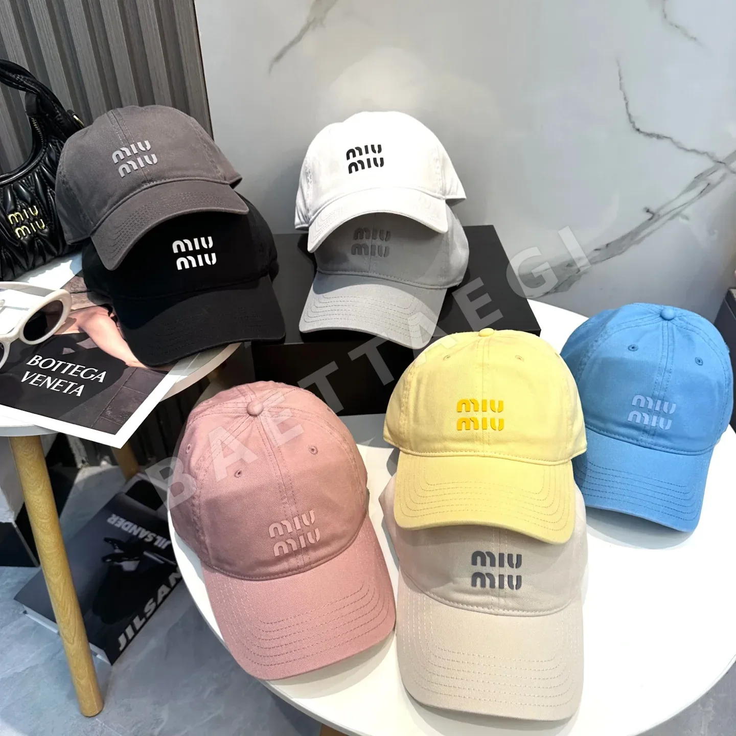 미우미우 캔디 컬러 베이스볼 캡 상세 이미지 9