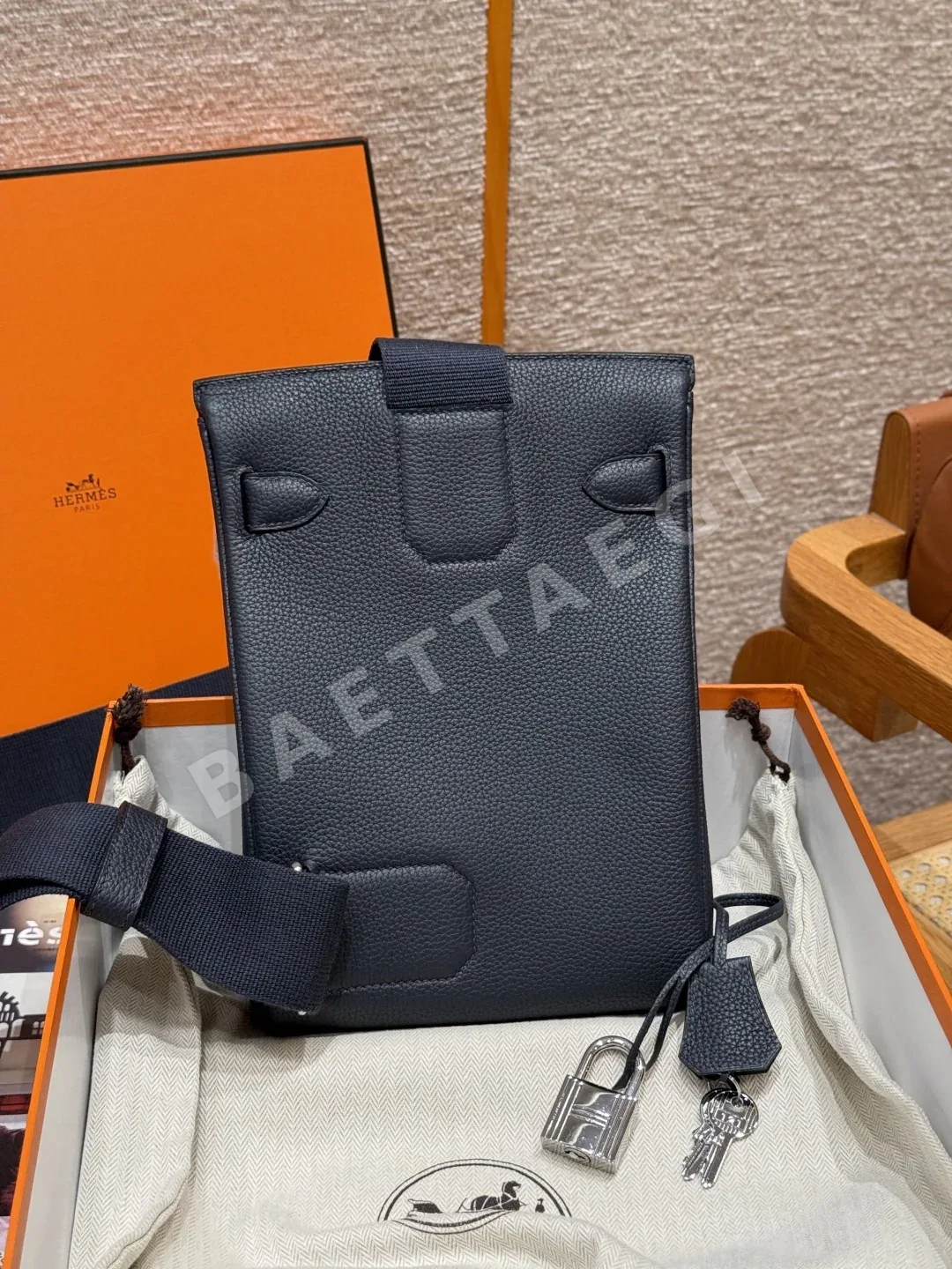 에르메스 핵 아 도 토고 가죽 백팩 미드나잇 블루 가방 상세 이미지 2