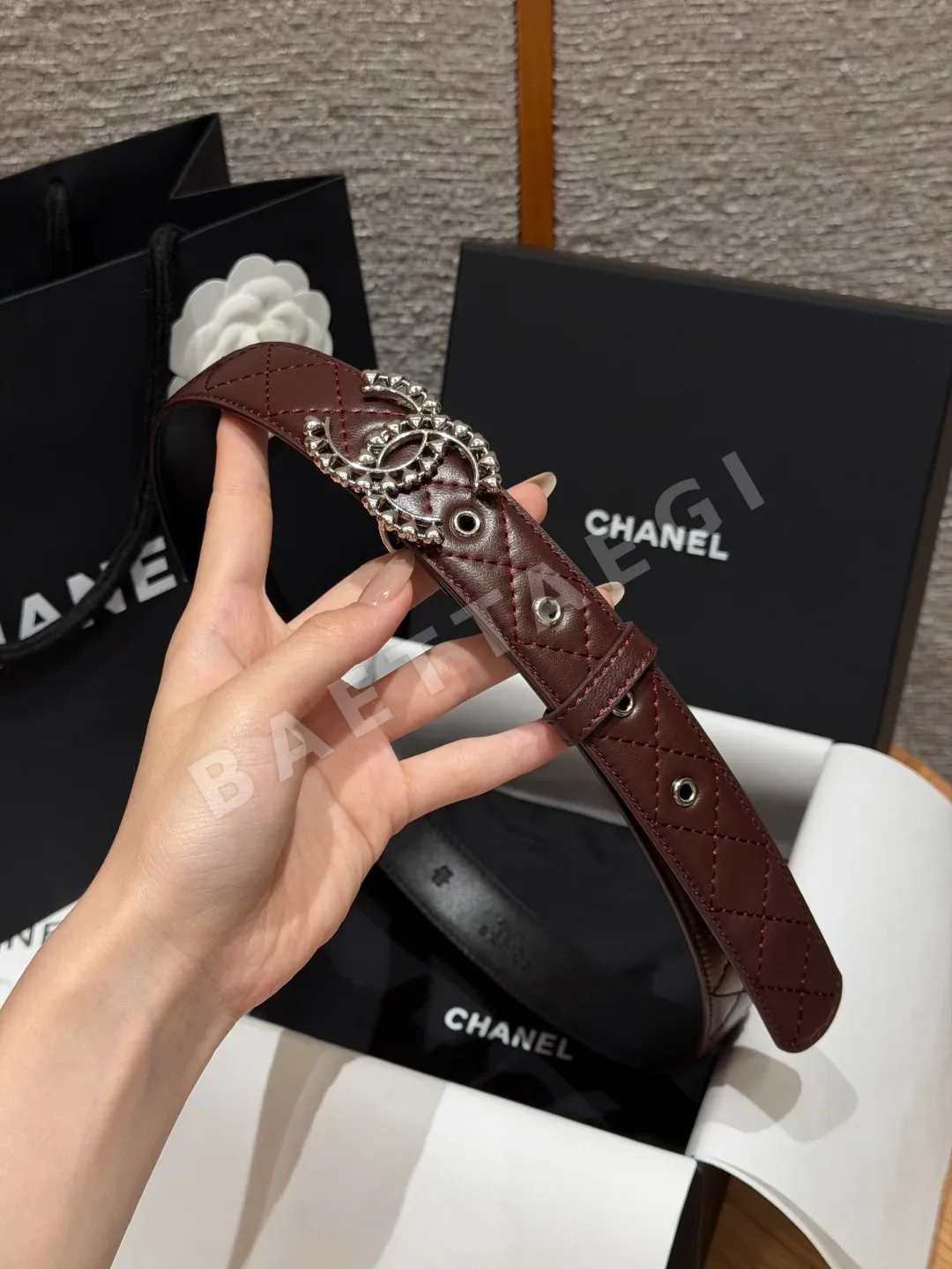 샤넬 퀼팅 카프스킨 더블 C 버클 벨트 상세 이미지 3