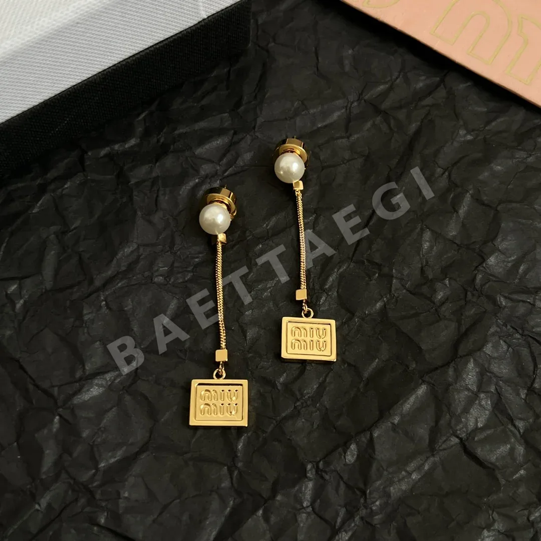 미우미우 귀걸이 61107 Miu Miu Earrings 상세 이미지 6