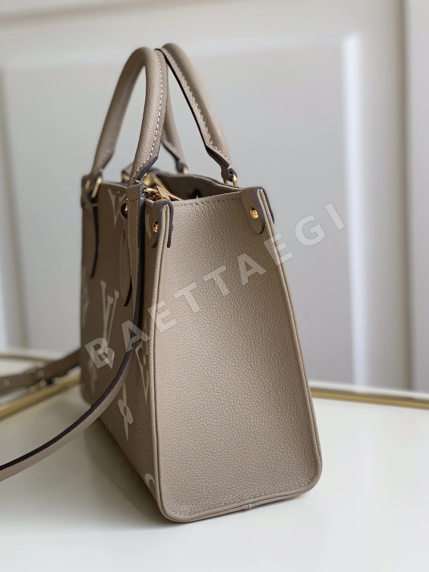 루이비통 M45659 그레이 온더고 토트백 숄더백 미니 스몰 모노그램 앙프렝뜨 상세 이미지 2