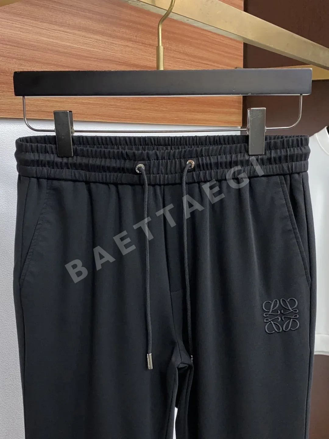 로에베 스트레이트 레그 남성 면 바지 상세 이미지 3