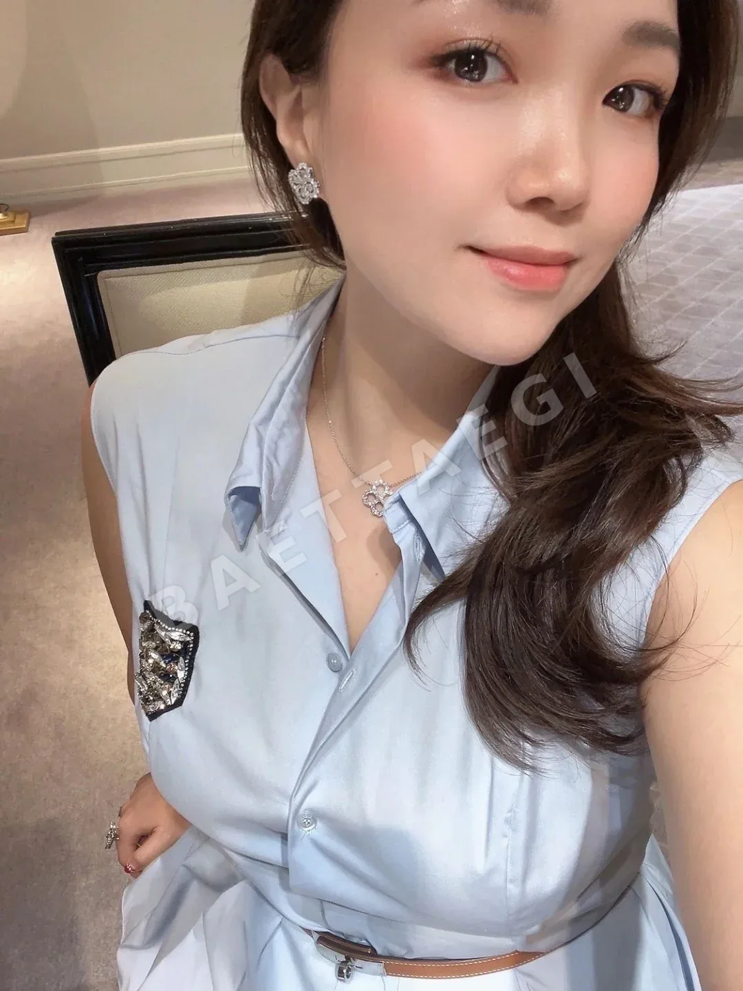 해리윈스턴 루프 다이아몬드 귀걸이 상세 이미지 10