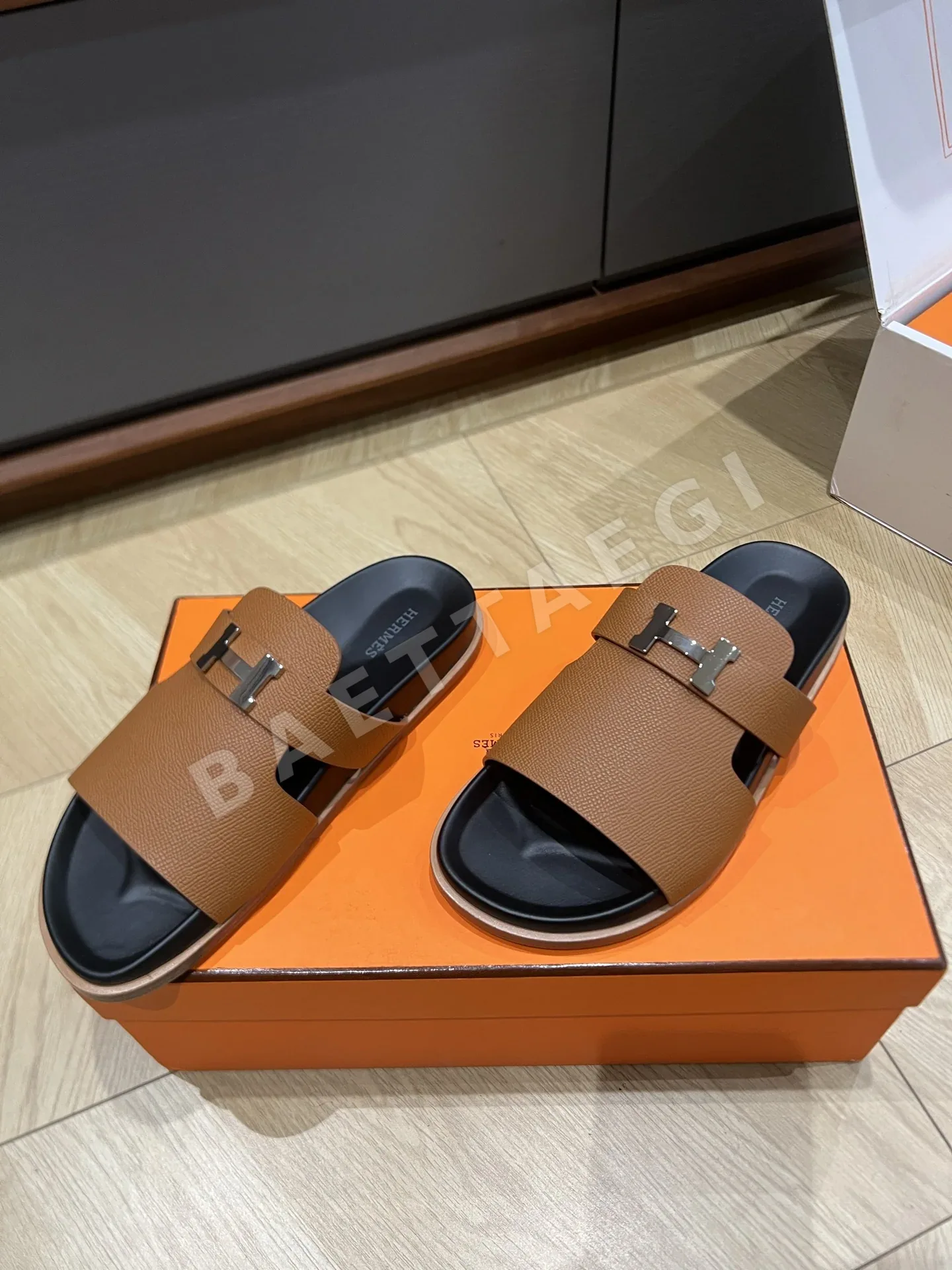 에르메스 조레스 샌들(Hermes Jaures Sandal) 상세 이미지 4