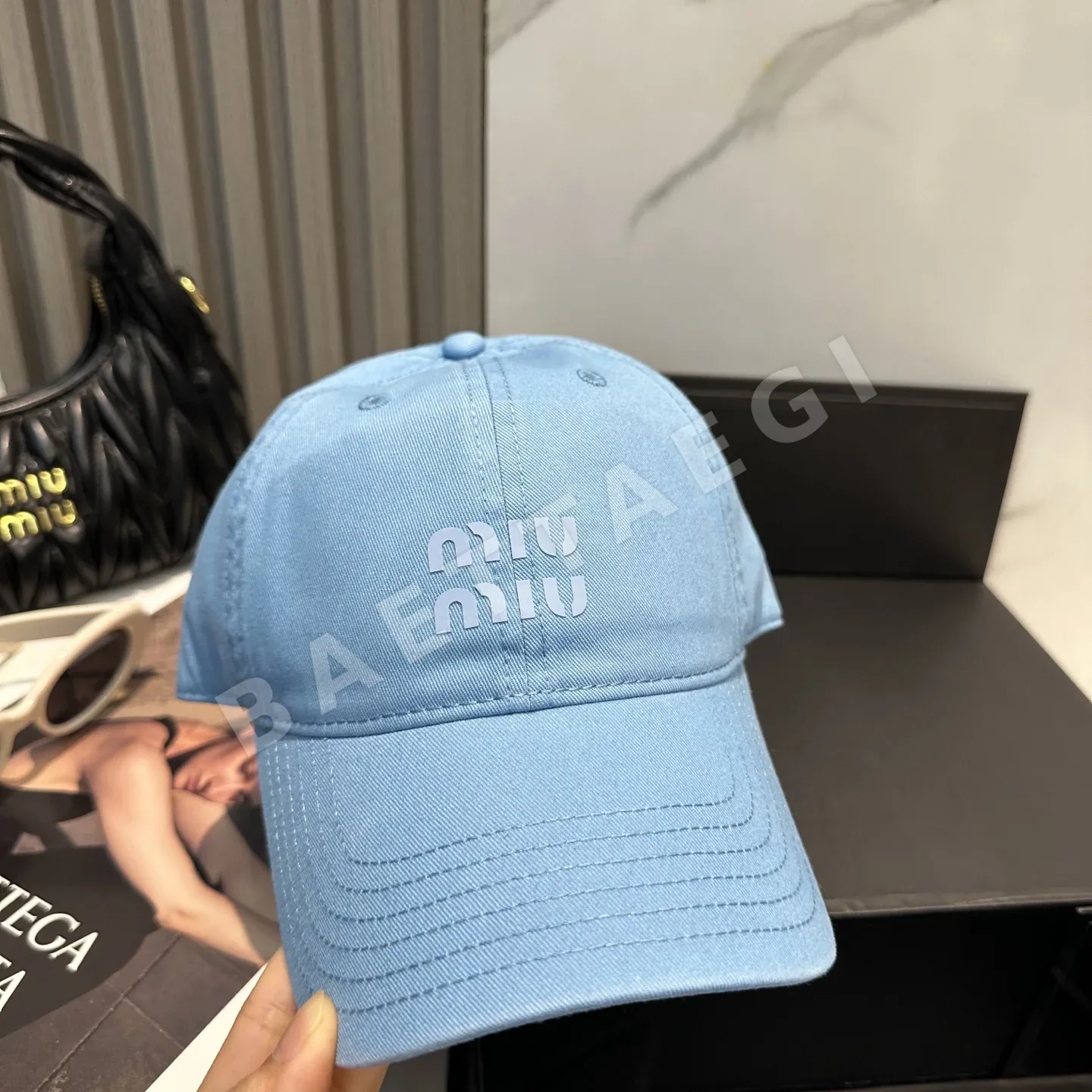 미우미우 캔디 컬러 베이스볼 캡 상세 이미지 5