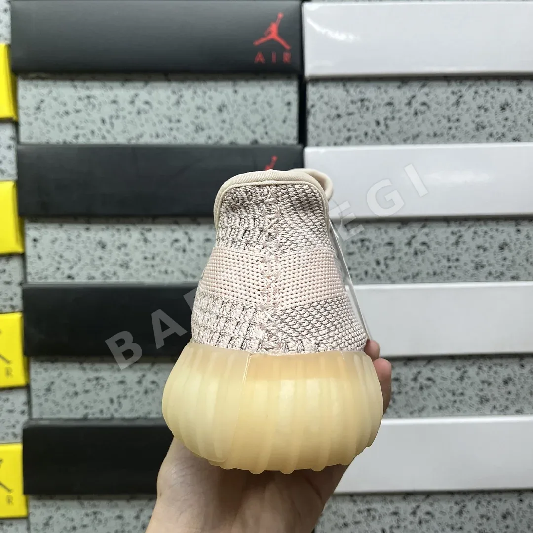 아디다스 [R] 이지 부스트 350 V2 FY5666 200734 Adidas Yeezy Boost 350 V2 상세 이미지 6