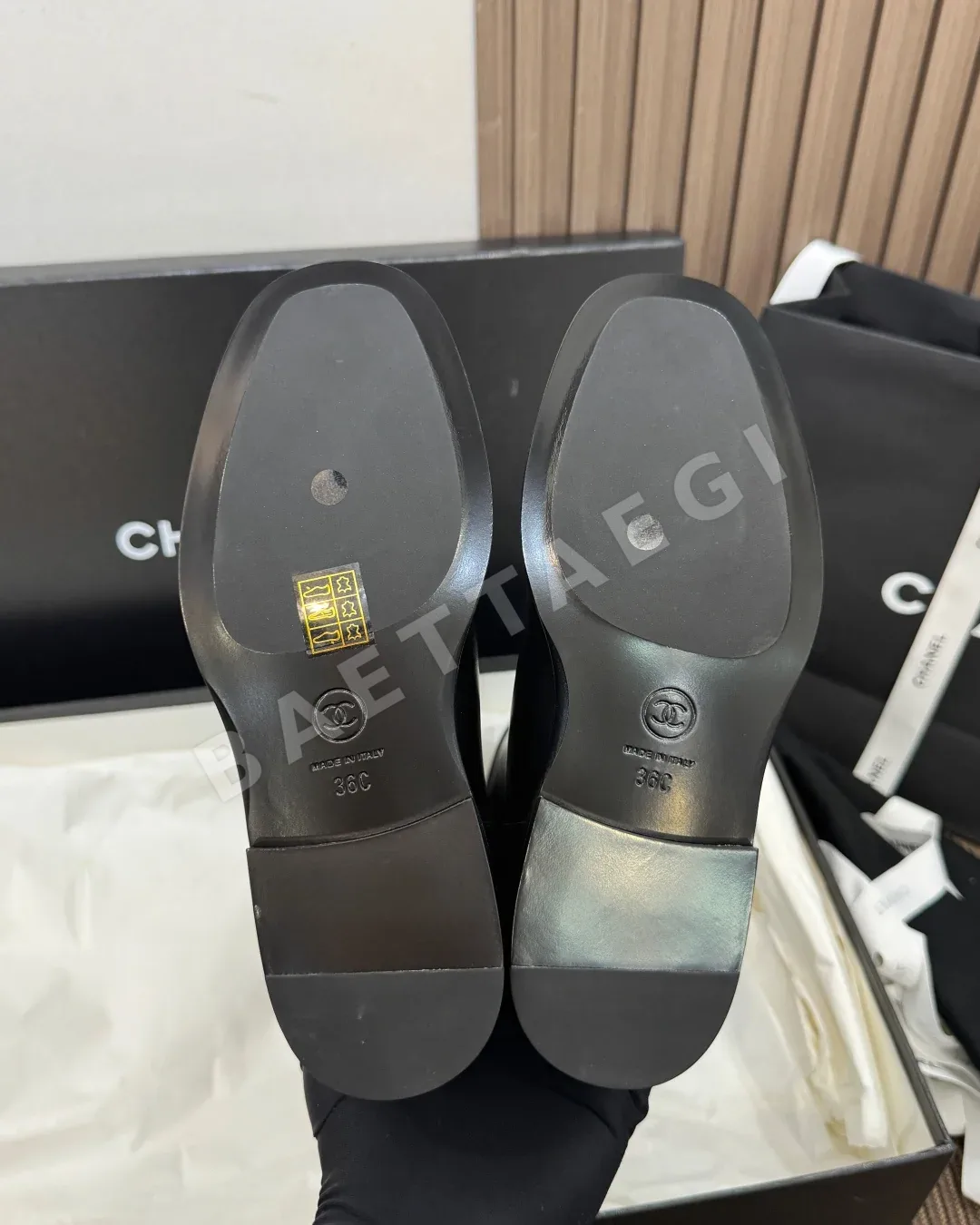 샤넬 부츠 더블 C 메탈 버클 상세 이미지 9