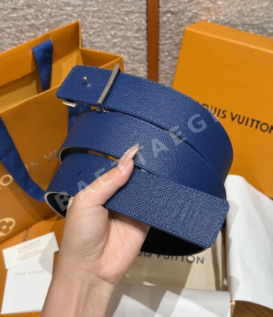 루이비통 디멘션 드리프트 40mm 리버시블 벨트 상세 이미지 4