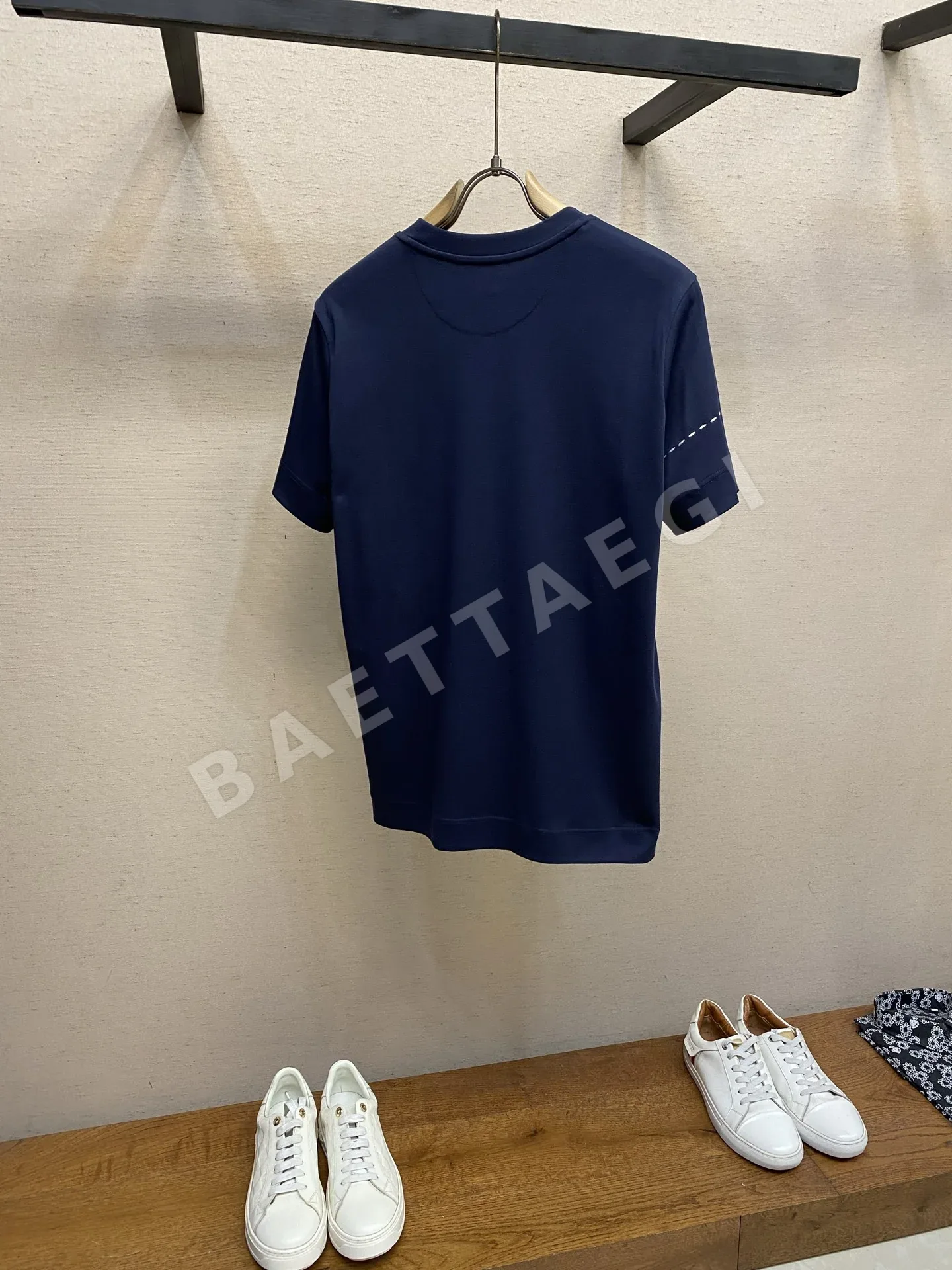 펜디 남성 반팔 상세 이미지 2