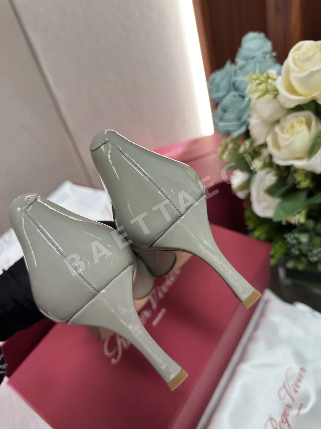 로저비비에 스틸레토 힐 신발 상세 이미지 9