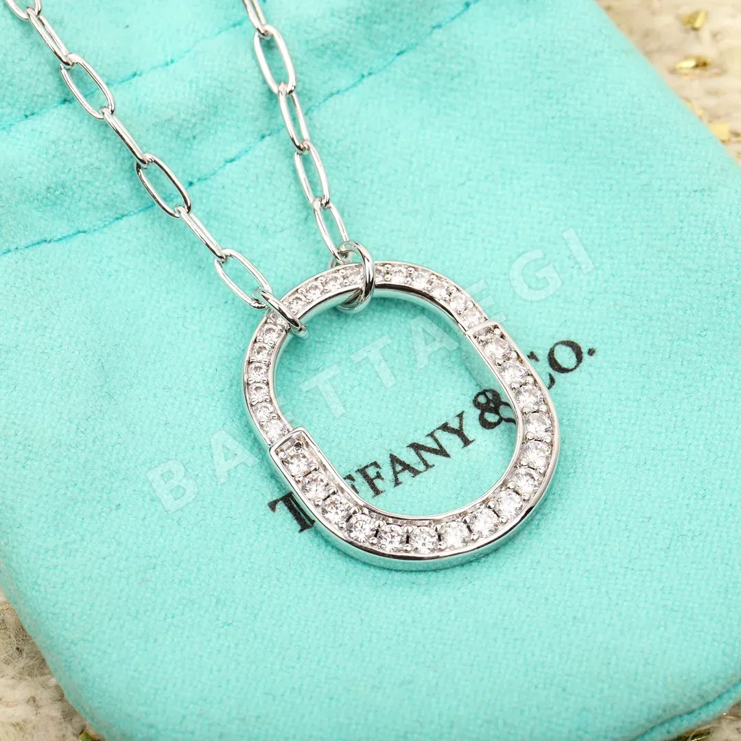 티파니 락 링 클래스프 체인 목걸이 18K 골드 다이아몬드 장식 상세 이미지 7