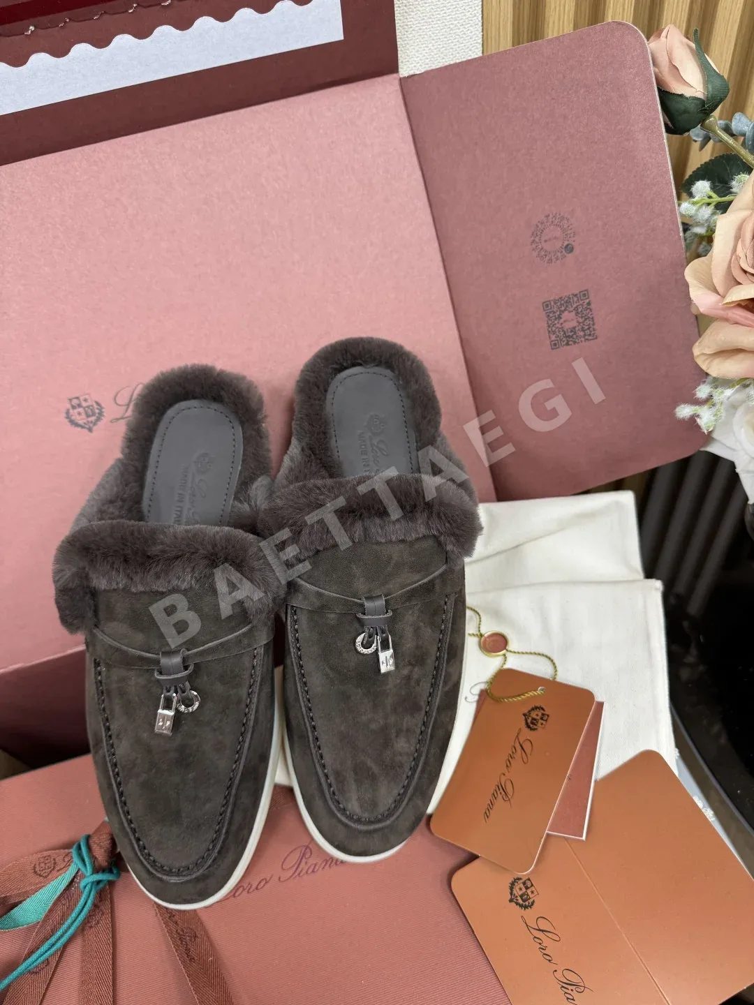 로로피아나 비버 퍼 모카신 슬리퍼 상세 이미지 5