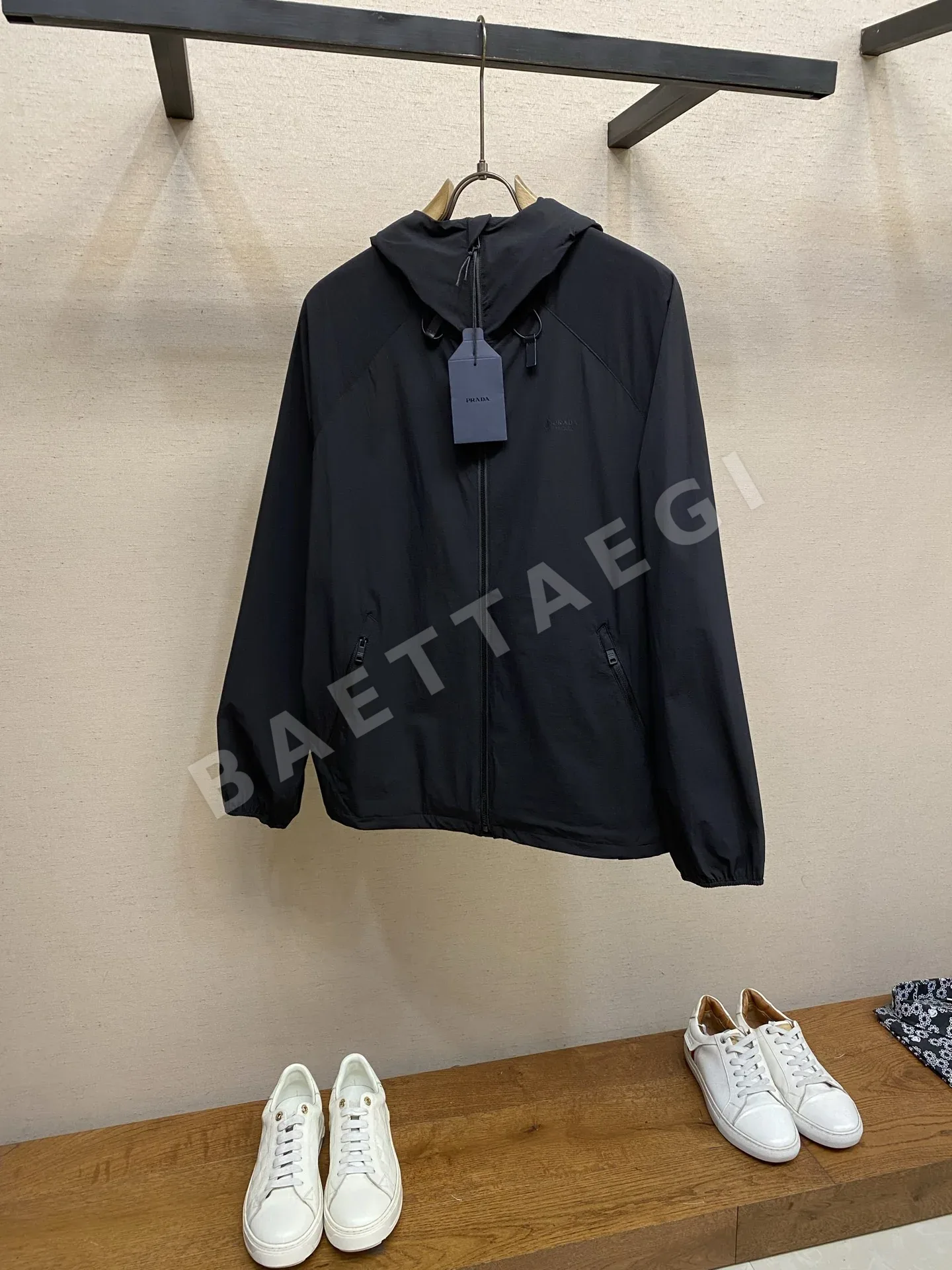 프라다 모노그램 나일론 남성 자켓 164974