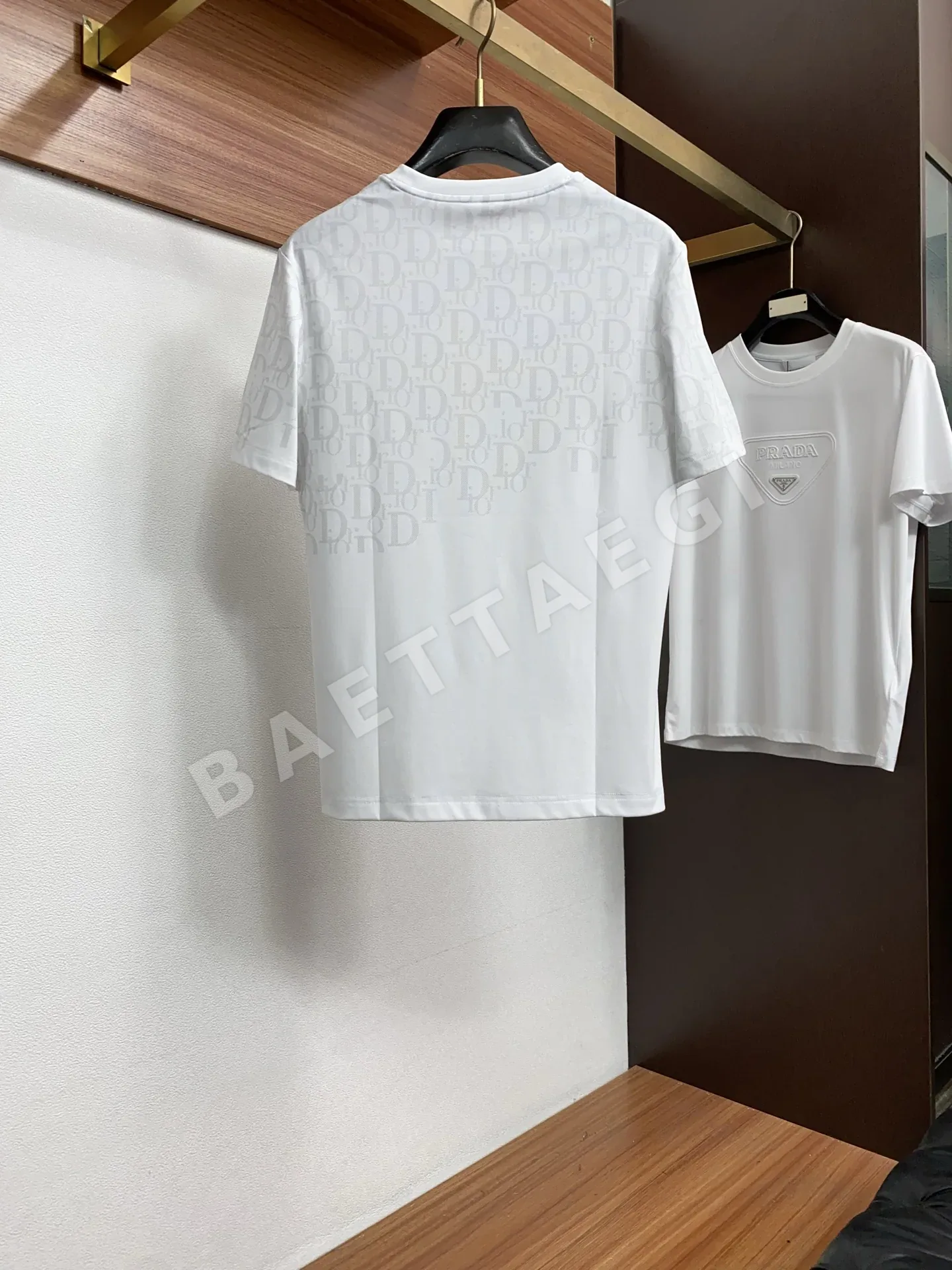 디올 크루넥 남성 반팔 티셔츠 상세 이미지 9