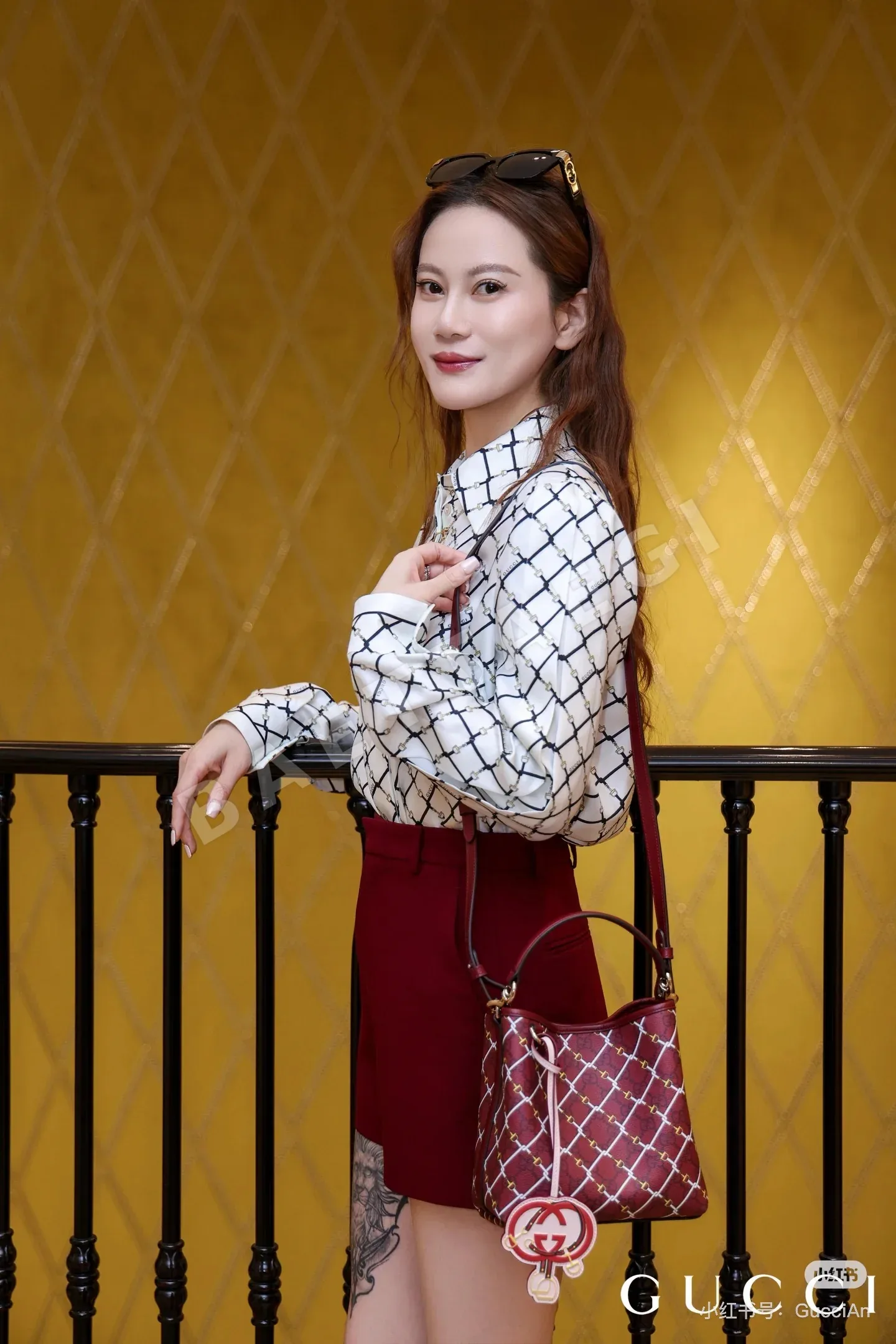 구찌 다이아몬드 패턴 실크 셔츠 상세 이미지 3