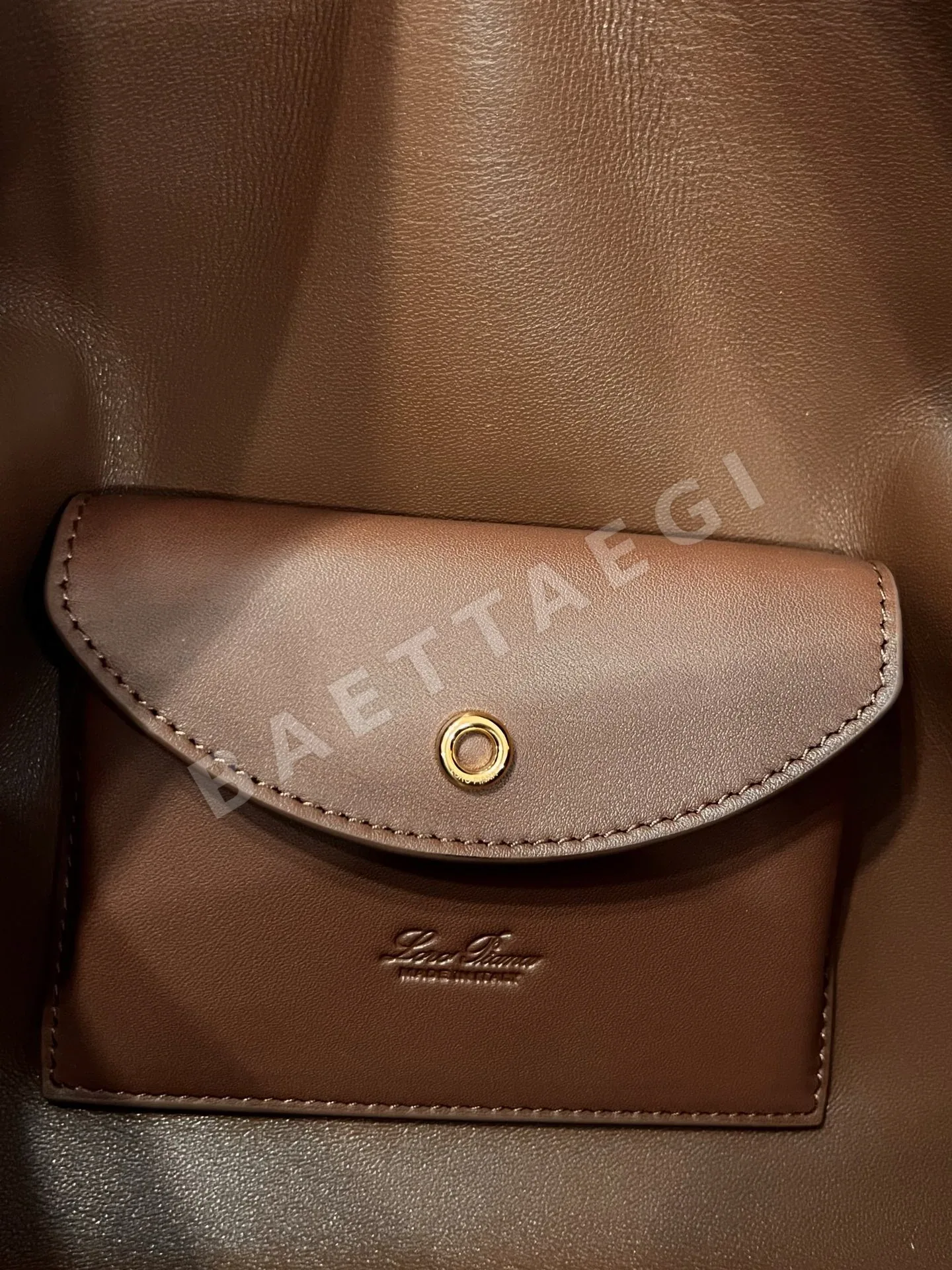 로로피아나 엑스트라 시리즈 핸드백 상세 이미지 7