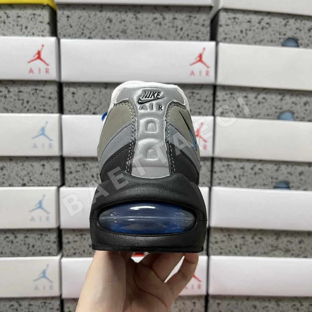 나이키 [GX] 에어 맥스 95 OG IM7410-100 201231 Nike Air Max 95 OG Big Bubble Blue Spark 상세 이미지 5