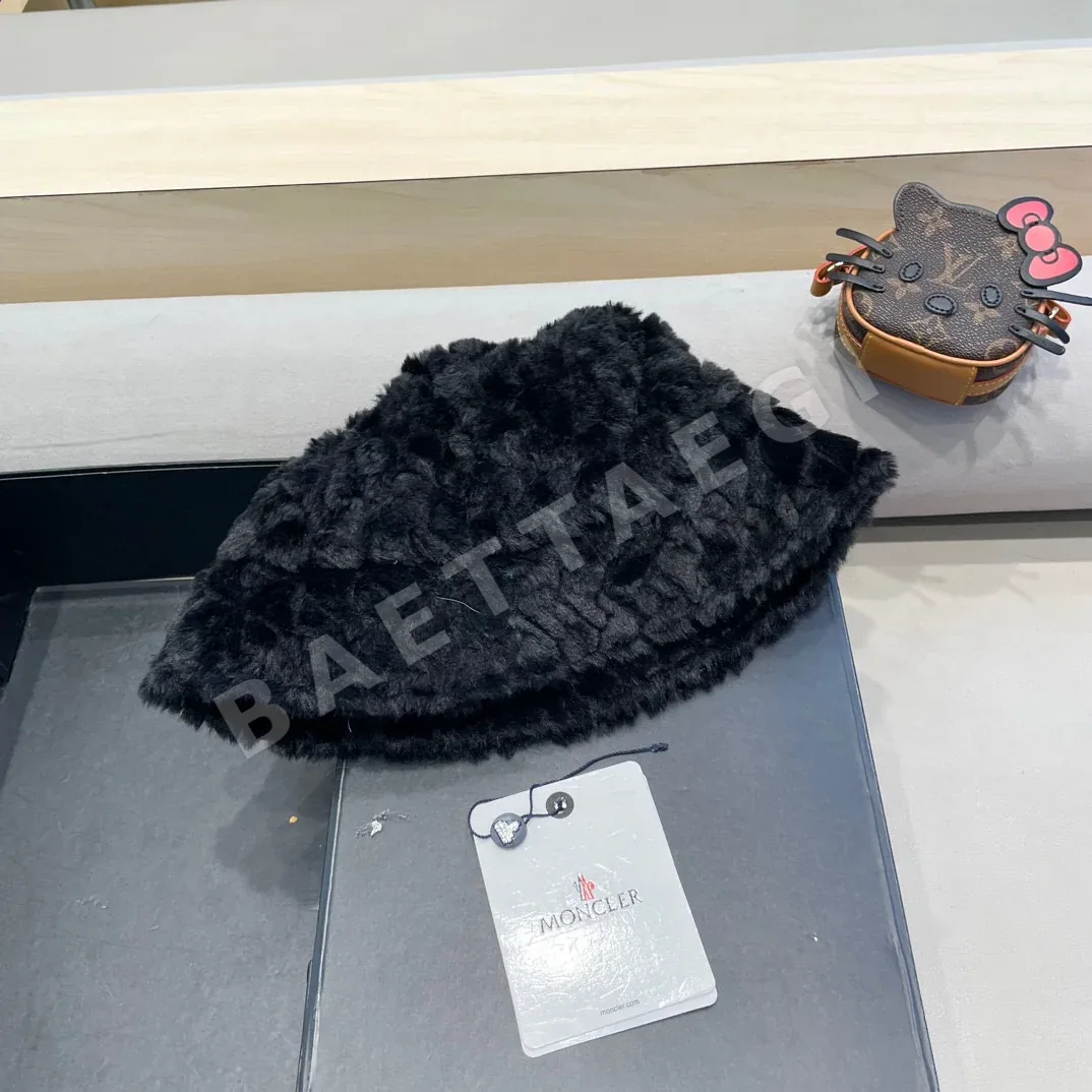 몽클레르 플리스 버킷 햇 모자 상세 이미지 2