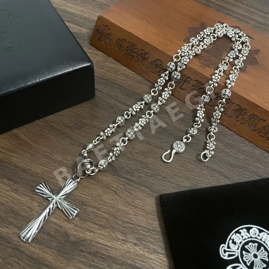 크롬하츠 하트형 십자가 펜던트 목걸이 상세 이미지 9