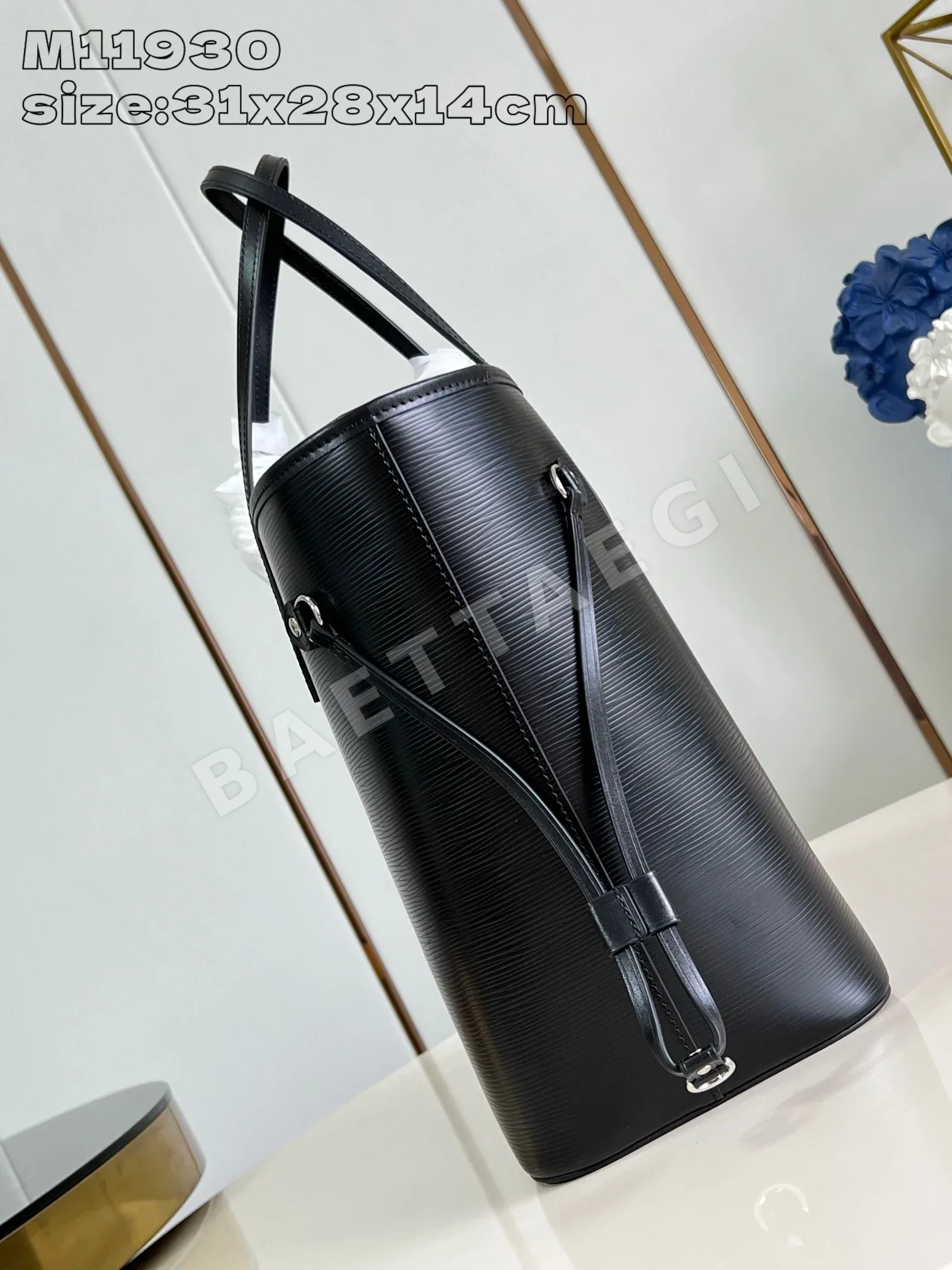 루이비통 네버풀 MM 토트백 M11930 블랙 가방 상세 이미지 4