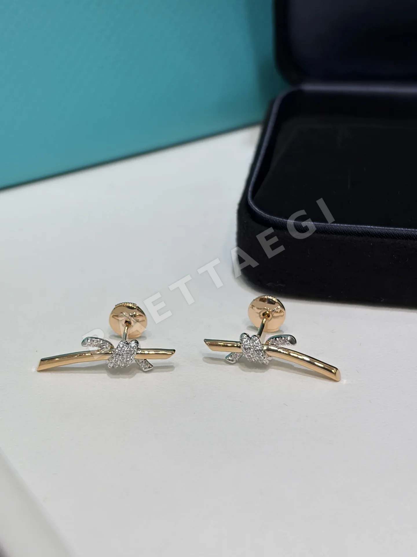 티파니 로즈골드 실버 컬러 블록 노트 귀걸이 상세 이미지 2