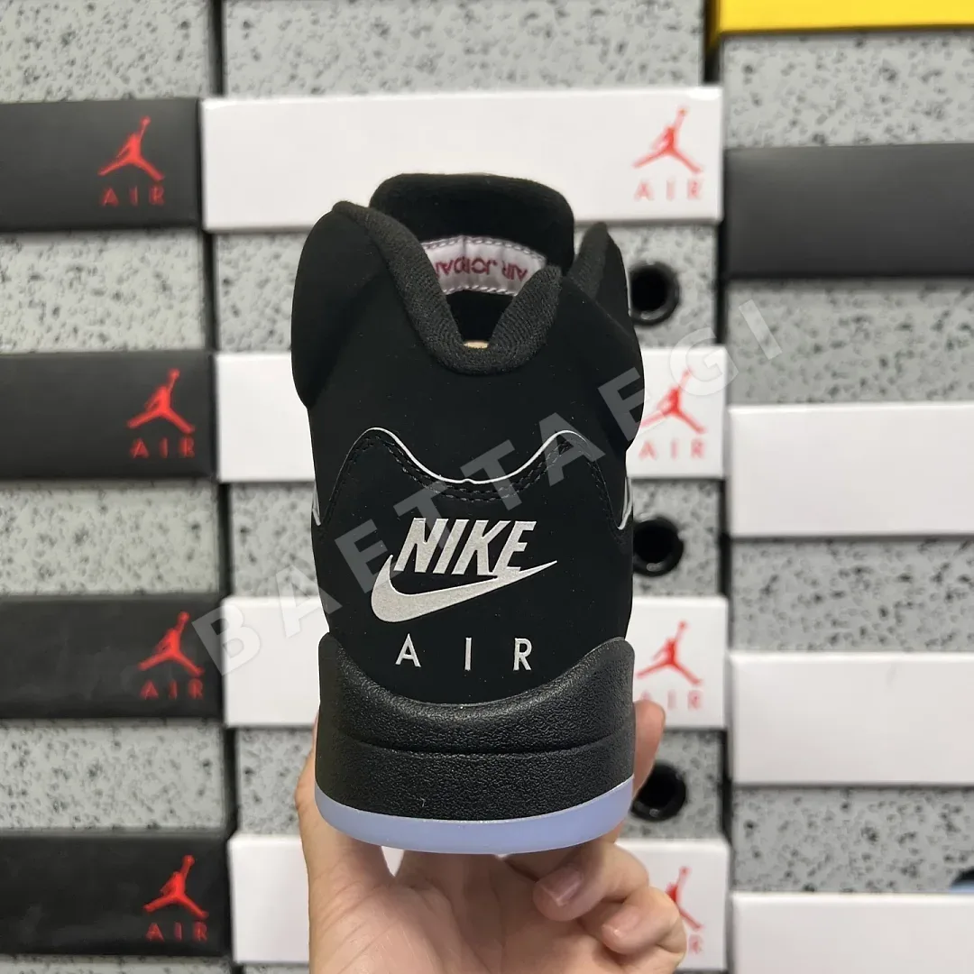 나이키 [EG] HF3975-001 201473 Nike Black Metallic Reimagined 상세 이미지 4