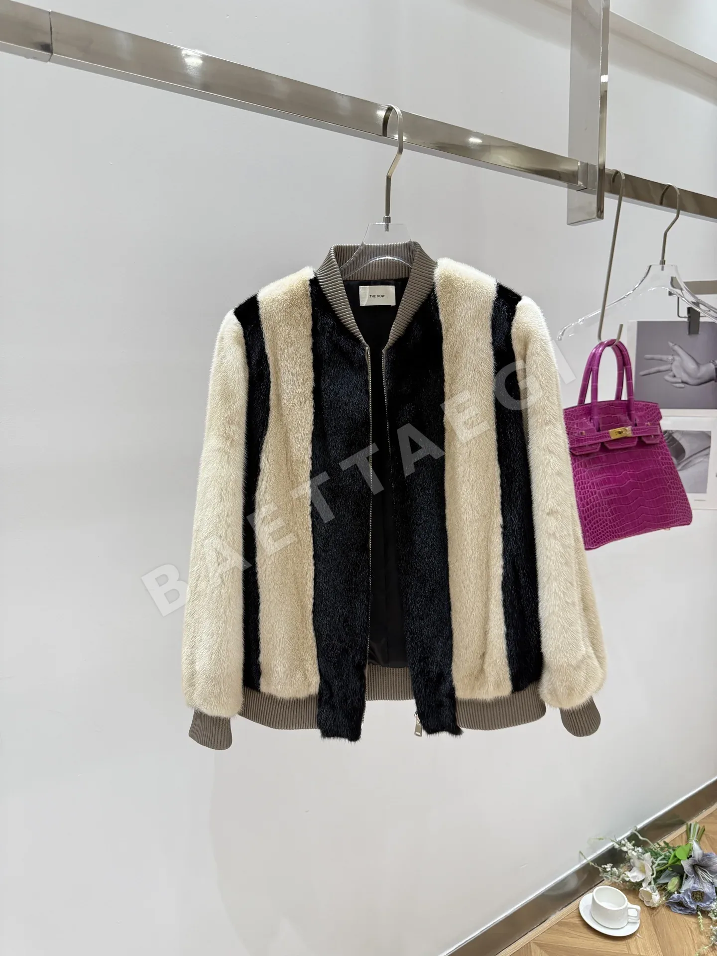 더로우 밍크 코트 여성 자켓 상세 이미지 2