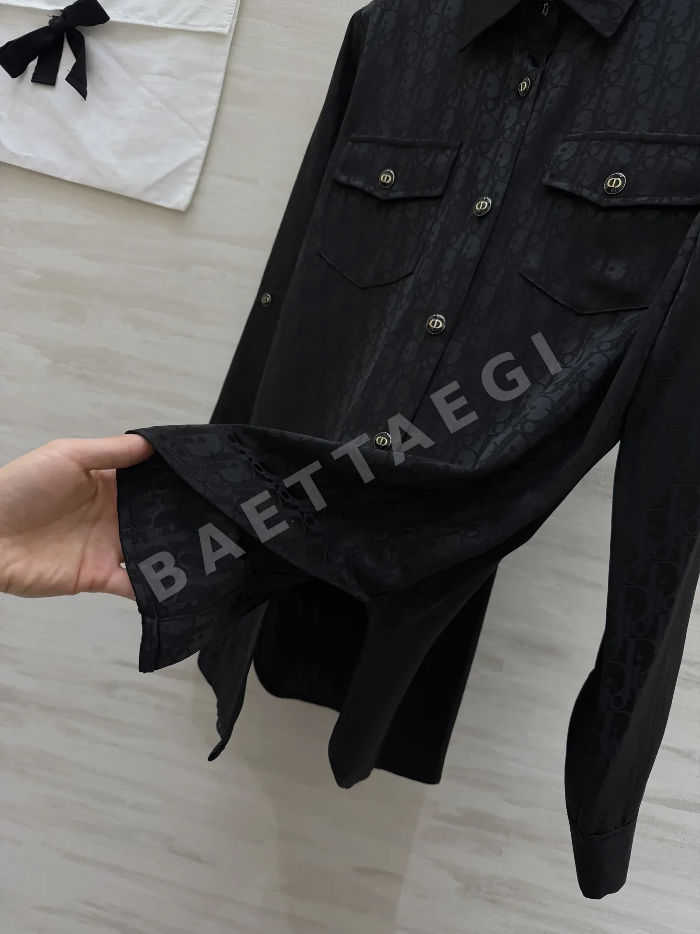 디올 아세테이트 자카드 모노그램 셔츠 상세 이미지 3