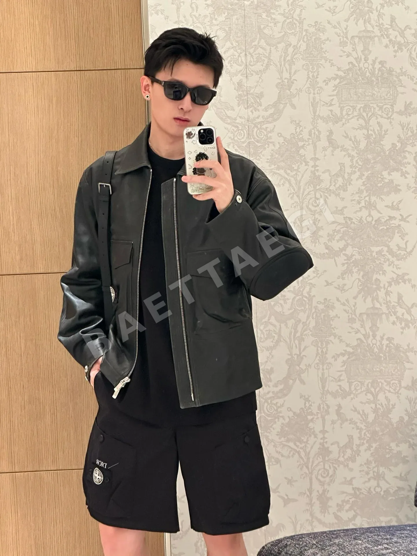 스톤아일랜드 자수 로고 코튼 혼방 새틴 남성 반바지 상세 이미지 6