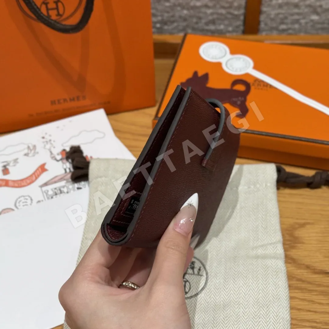 에르메스 루즈 H 레드 가죽 카드 지갑 상세 이미지 4