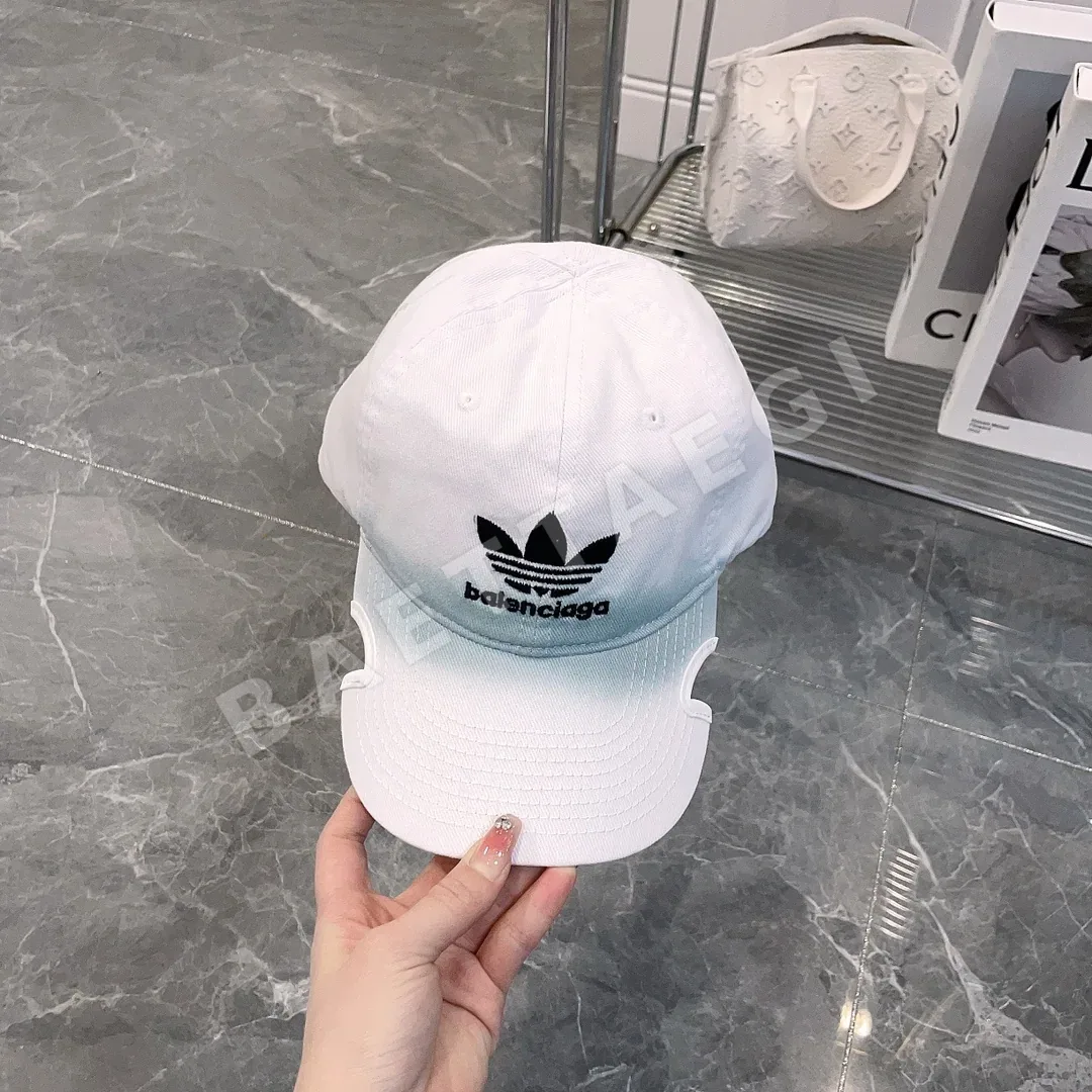 발렌시아가 코튼 자수 베이스볼 모자 상세 이미지 2