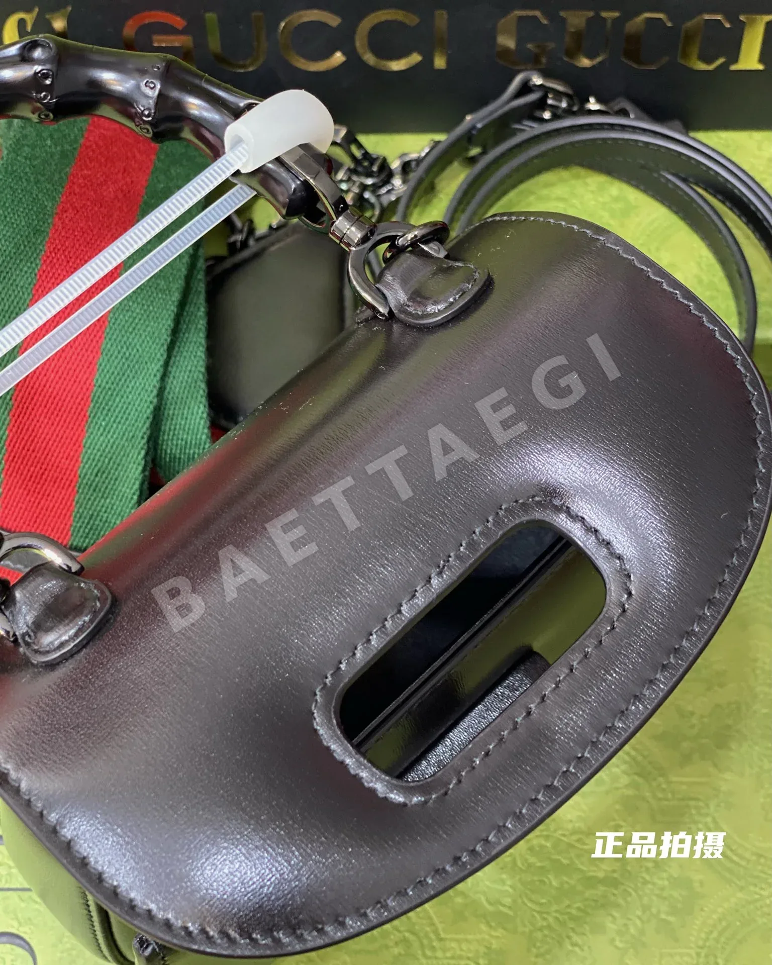 구찌 뉴레트로 뱀부 가방 상세 이미지 8