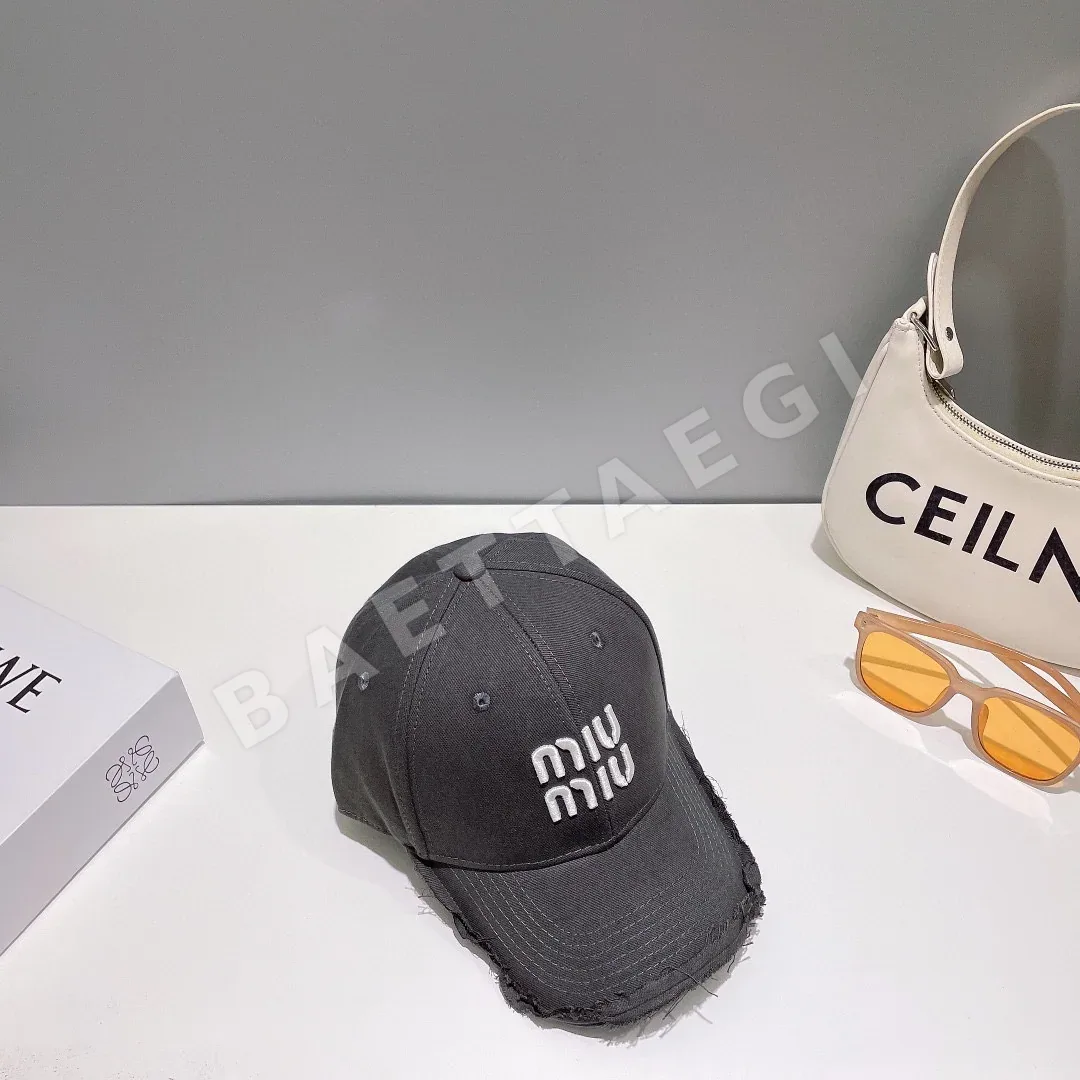 미우미우 데님 자수 버킷 햇 상세 이미지 6