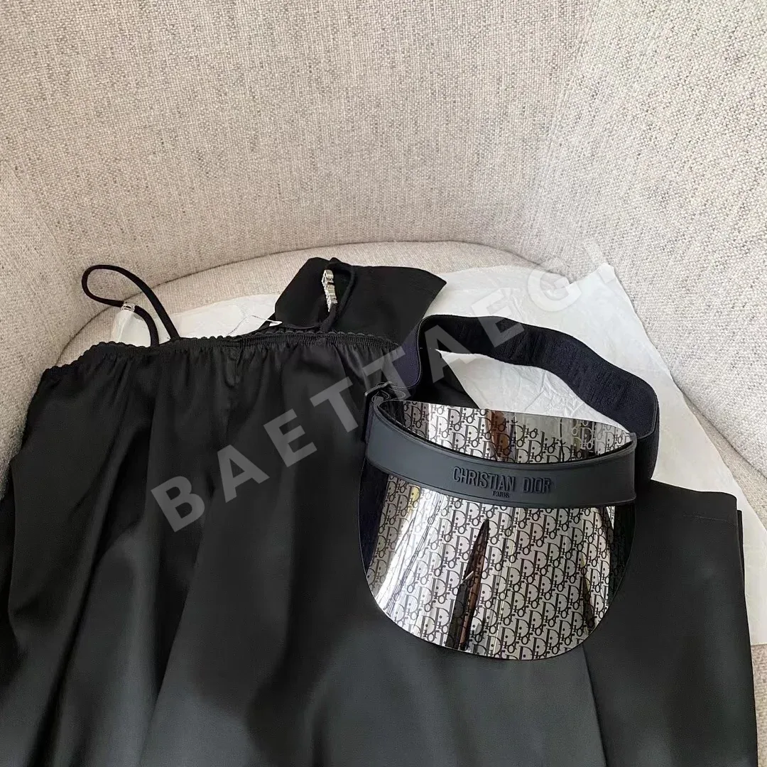 디올 모노그램 선햇 상세 이미지 9
