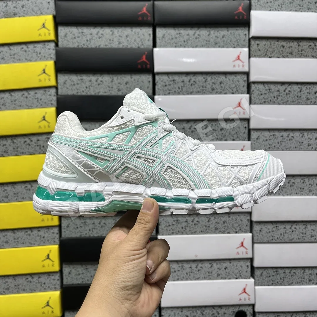 아식스 [TOP] 젤 카야노 20 1203A388-105 200422 Asics Gel-Kayano 20 상세 이미지 6