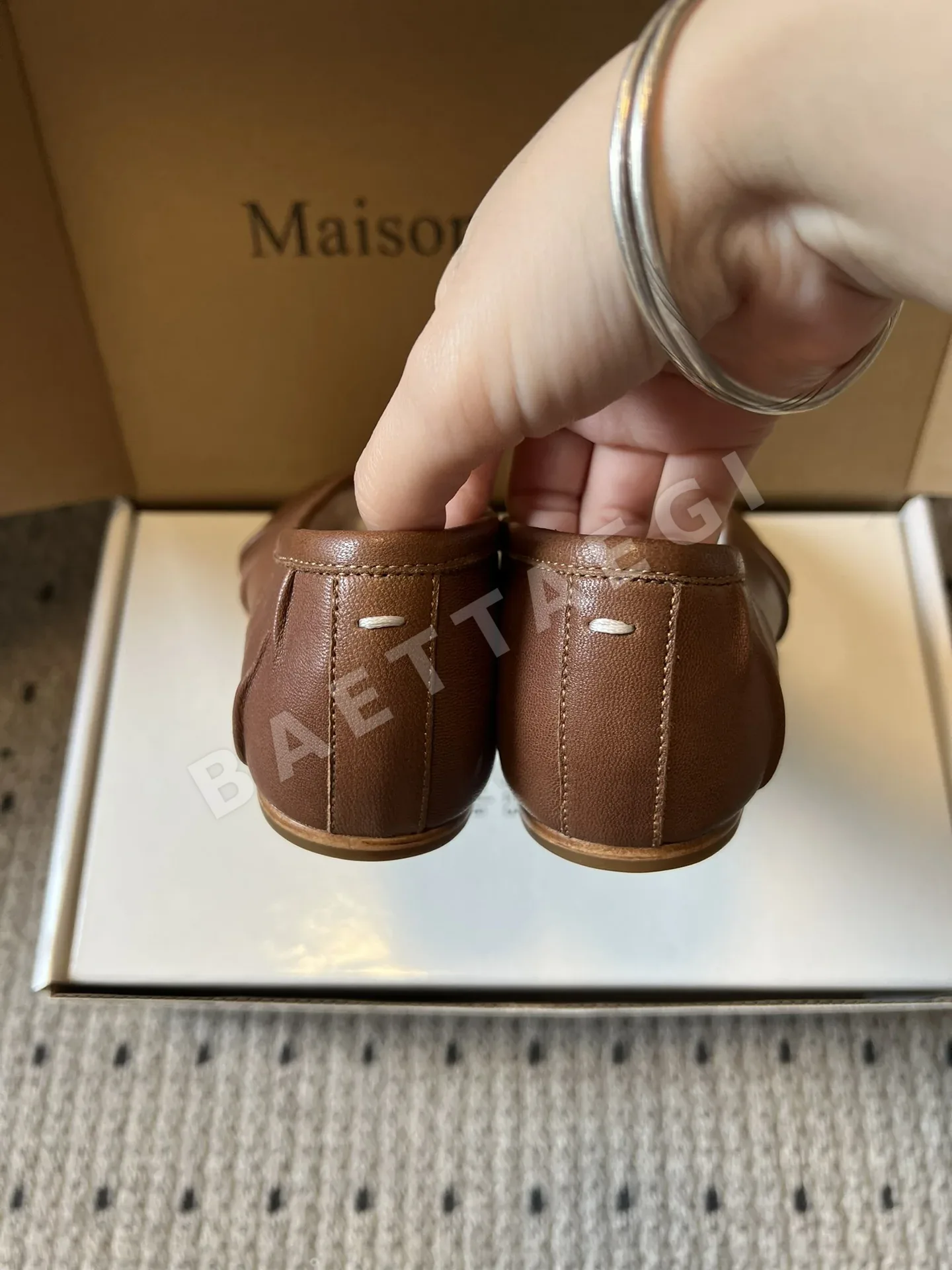 마르지엘라 스플릿 토 발레 플랫 9301 상세 이미지 6