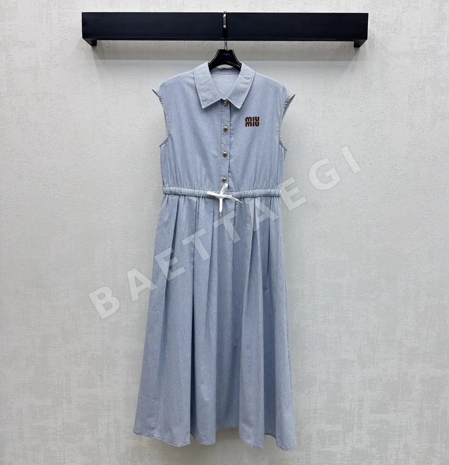 미우미우 스트라이프 플리츠 원피스 97407