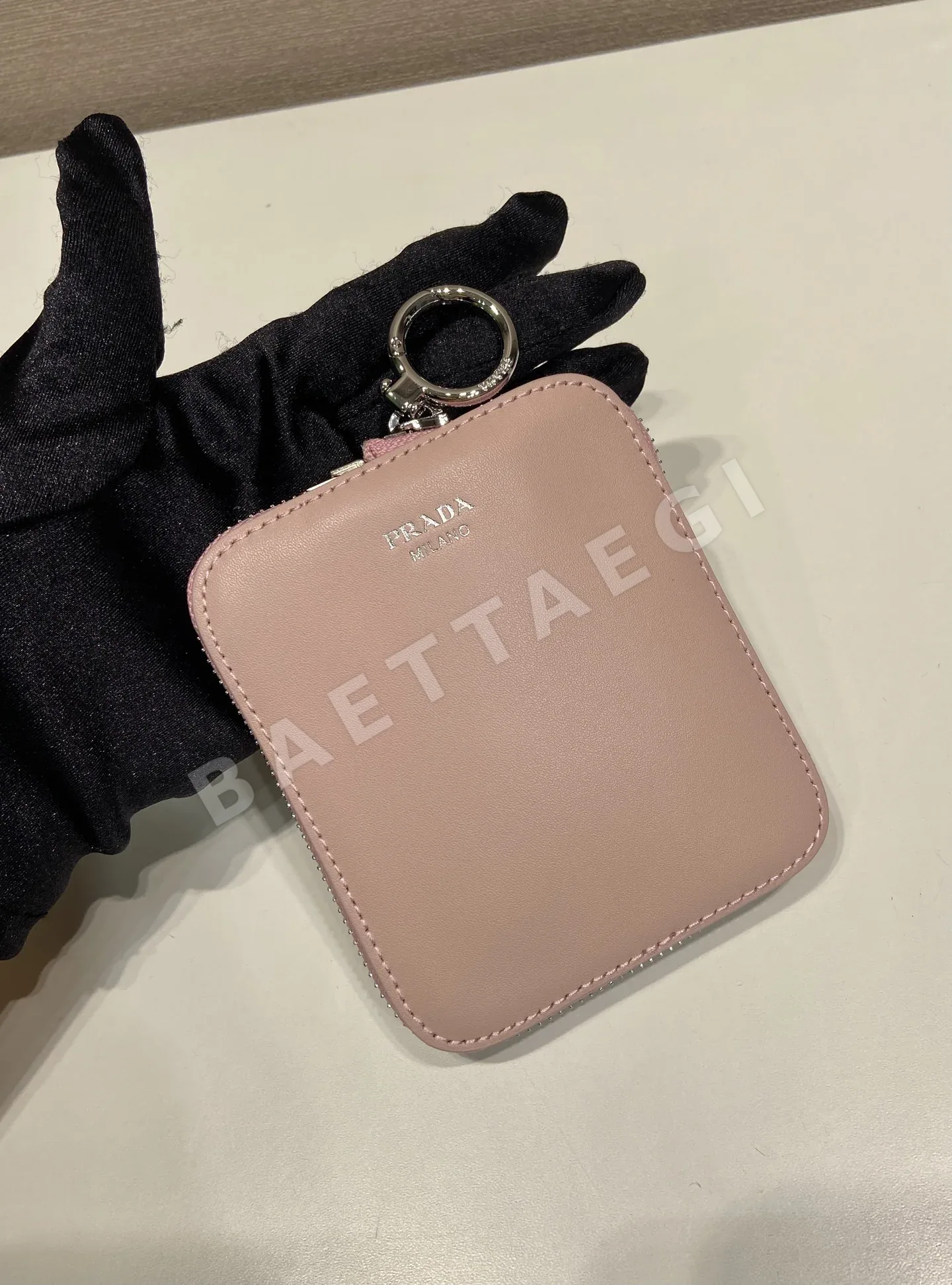 프라다 접이식 미니 레이어드 가죽 가방 1TT348 상세 이미지 7