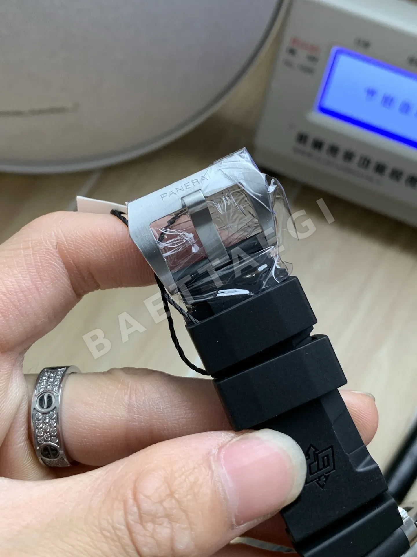 파네라이 PAM683 세라믹 시계 상세 이미지 5